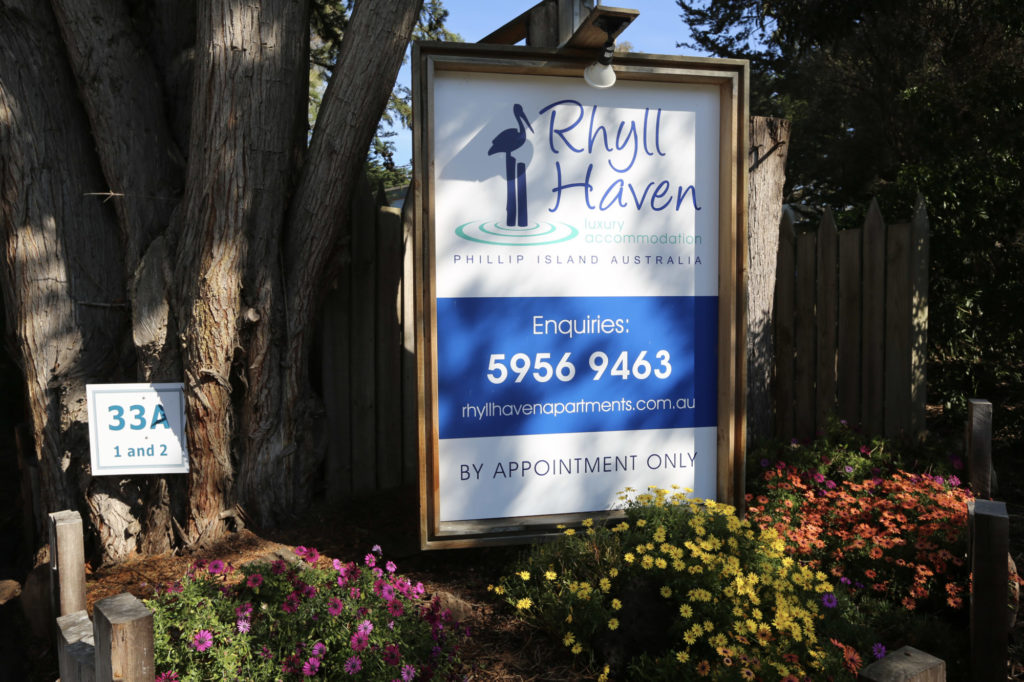 Rhyll Haven Luxury B&B is the perfect getaway Phillip Island for your next beak. Come and enjoy peace, tranquility and luxury is one of the most beautiful locations on Phillip Island.