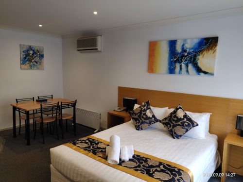 Coachman Motel and Holiday units is the accommodation that is perfect for your next Victorian holiday in Phillip Island. A safe beach, shops and eateries, Penguins and Grand Prix Circuit.