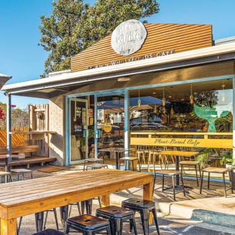 Island Whole Foods is a innovative plant based café based on Phillip Island. All-day breakfast and lunch menu, specialty coffee and house made raw treats!