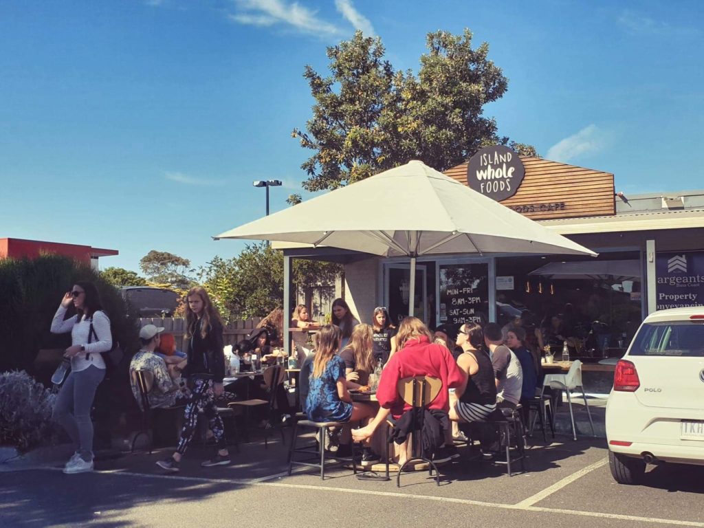 Island Whole Foods is a innovative plant based café based on Phillip Island. All-day breakfast and lunch menu, specialty coffee and house made raw treats!
