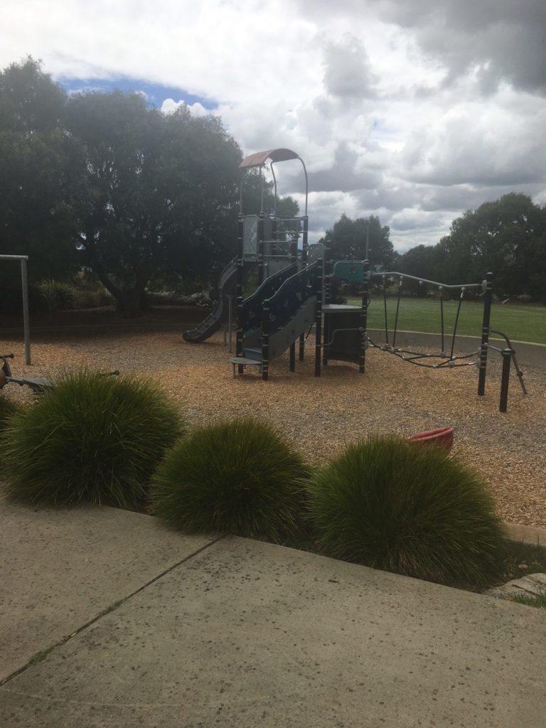 Wonga Park is a delightful family area located in Cowes Phillip Island