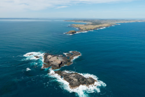 Phillip Island air tours shows you stunning rock formations, amazing beaches and scenery you will not believe. We look forward to showing you Phillip Island