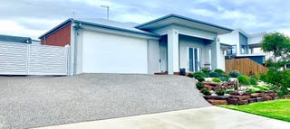 JAK Concrete and Excavation are specialists in all aspects of Commercial and Domestic Concreting services: colour, stamp, stencil and Exposed Aggregate Concrete.