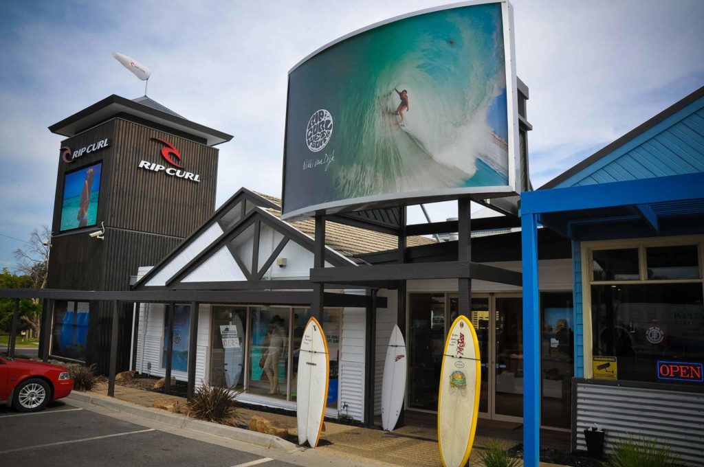 Rip Curl is home of wetsuits Phillip Island. You will also find a vast range of surf clothing, surfboards, accessories - you name it, Rip Curl Phillip Island has it.