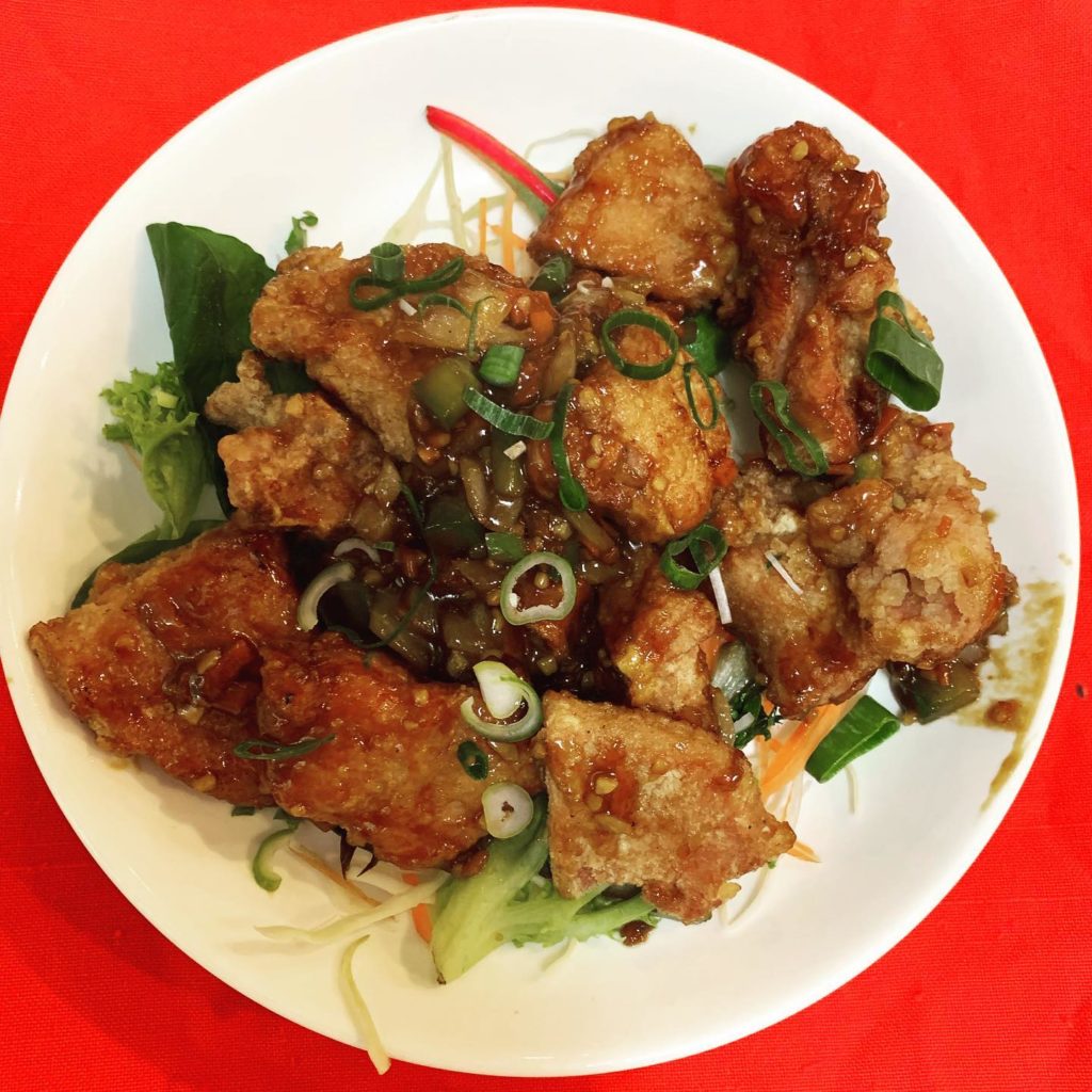 Wing Lock Chinese Restaurant cooks traditional Chinese cuisine with a Cantonese twist offering all of the tasty Asian food specialising in pork, chicken and seafood